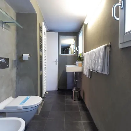 Mamma Ciccia Holiday Home - La Tour Orange