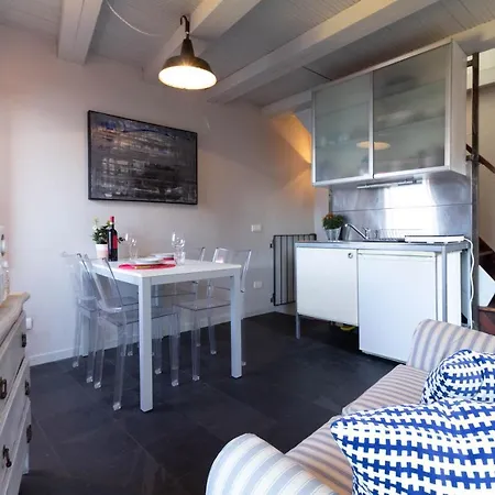 Mamma Ciccia Holiday Home - La Tour Orange *